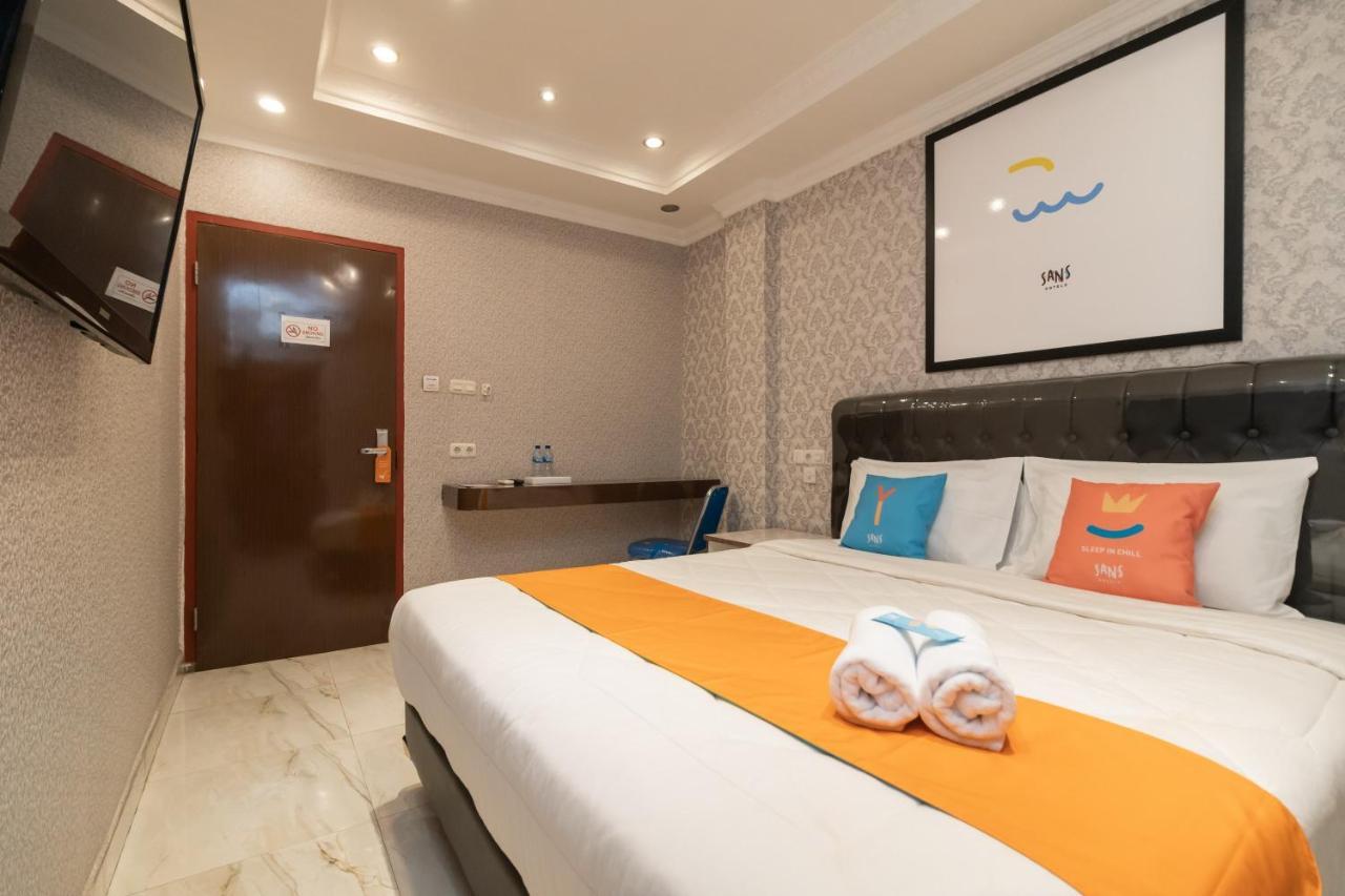 Sans Hotel Beauty Palembang Exterior foto