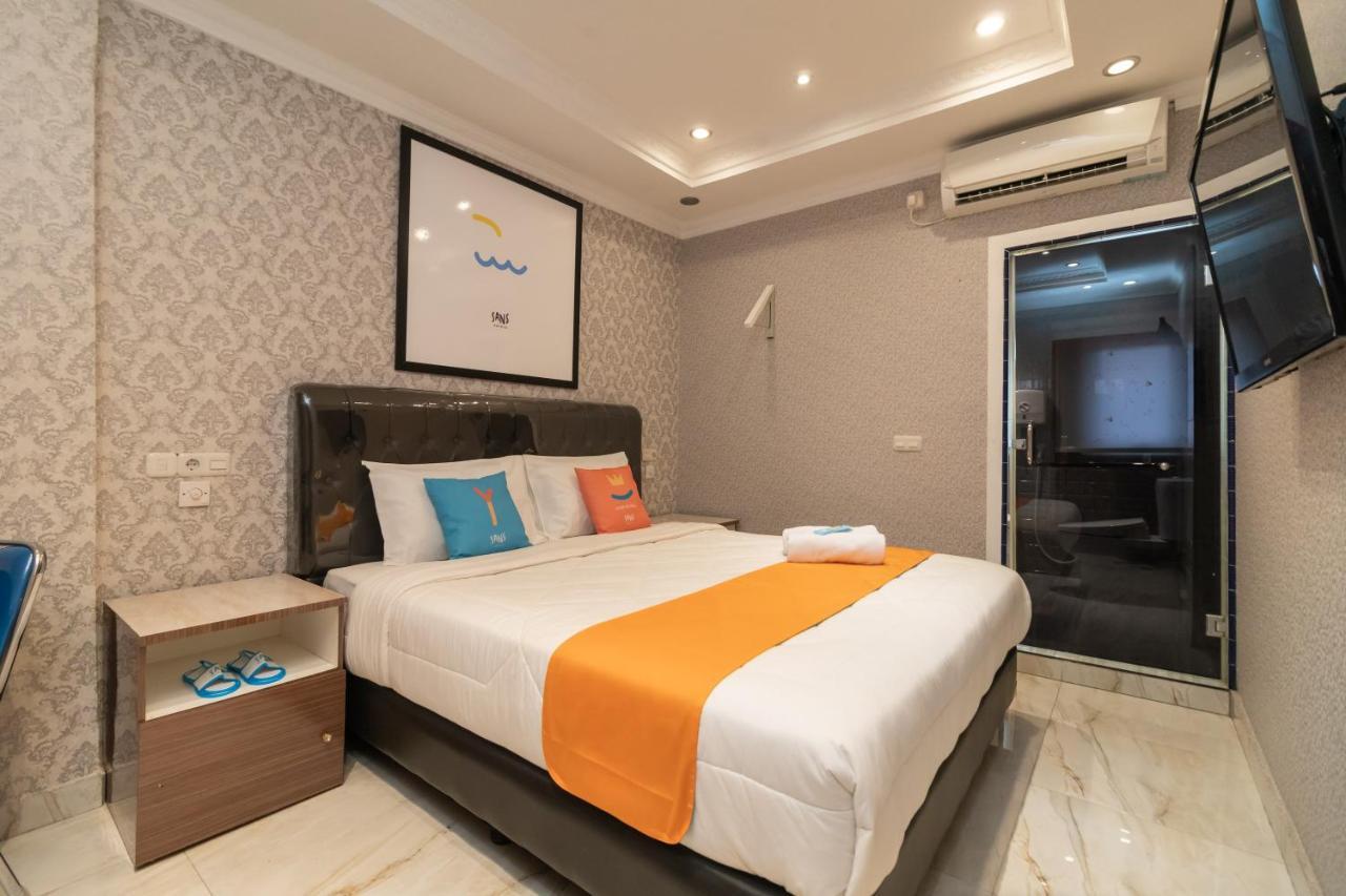 Sans Hotel Beauty Palembang Exterior foto