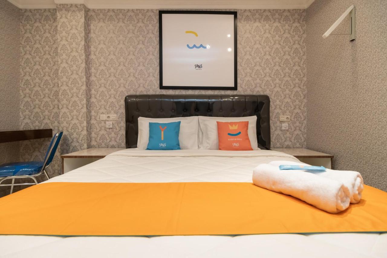 Sans Hotel Beauty Palembang Exterior foto