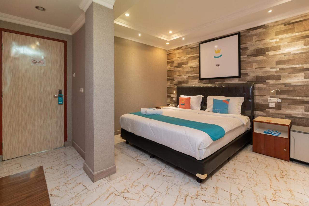 Sans Hotel Beauty Palembang Exterior foto